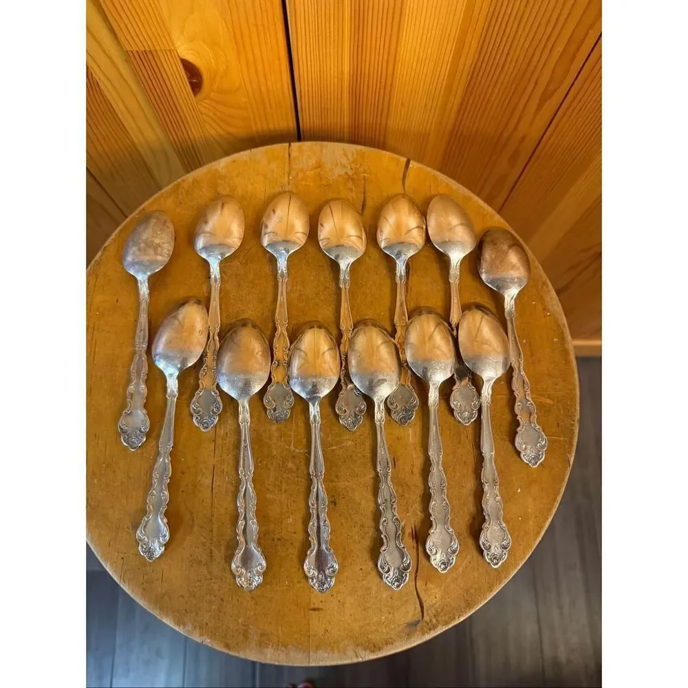 Oneida Community 1971 BEETHOVEN Pattern Teaspoons 13 Pieces (6569)